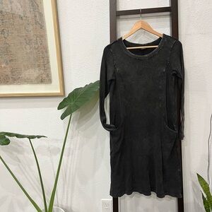 95% Organic Cotton Gray Long-Sleeve Dress with Pockets